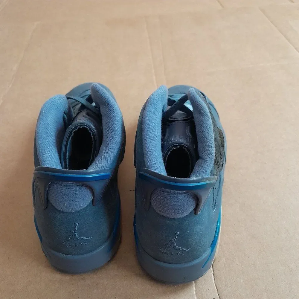 Nike Air Jordan 6 Retro 384665-400 Blue Basketball Sneakers Size 6.5Y Women 8